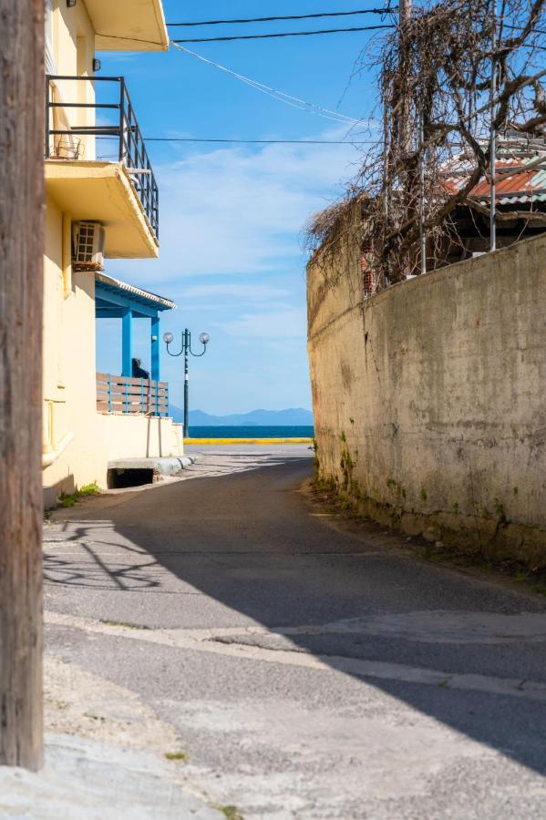 Fouki Studio Ipsos Beach Exterior foto